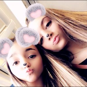 Meet your Posher, Vanessa